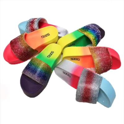 Superstarer-zapatilla deslizante con plataforma multicolor para mujer, sandalias ostentosas de PVC con diamantes de imitación de arcoíris, zapatillas deslizantes informales para mujer
